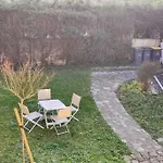 Maison Spacieuse 50 M De La *
