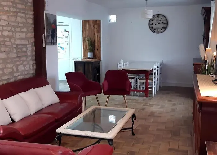 Maison Spacieuse 50 M De La Holiday home Ouistreham